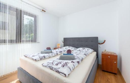 Apartmani Lorena Пореч Экстерьер фото