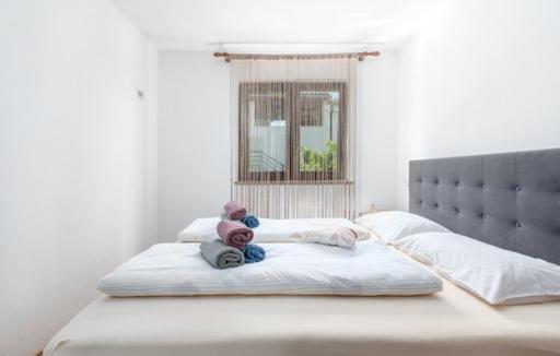 Apartmani Lorena Пореч Экстерьер фото